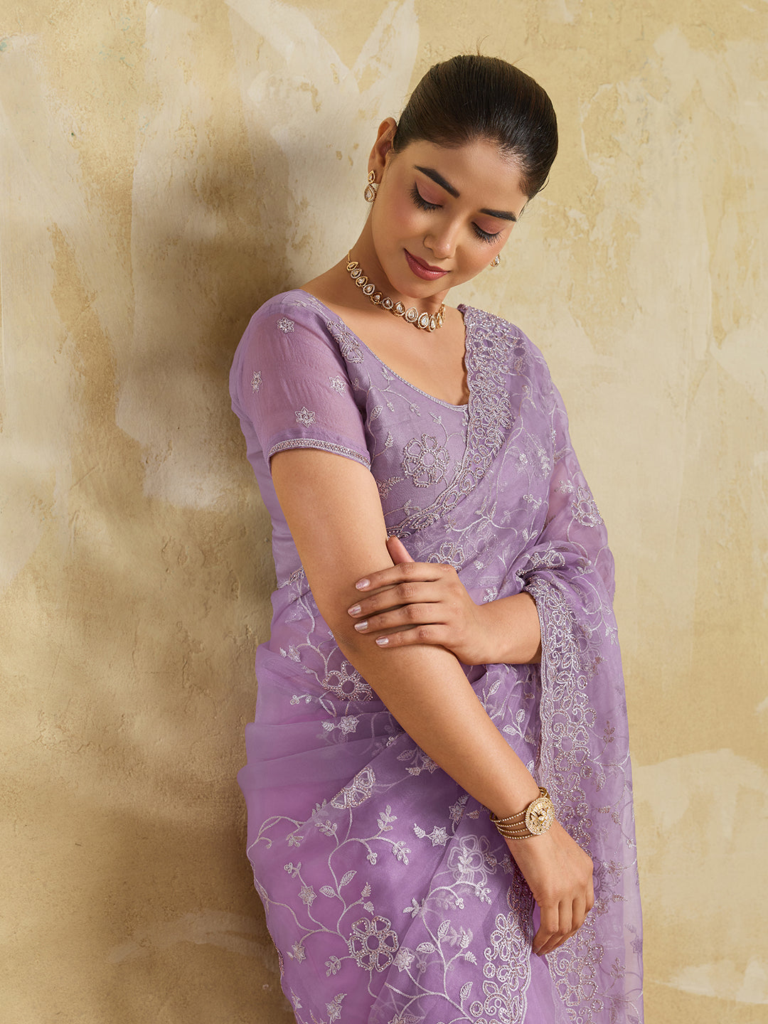 Lavender Net Saree with Silver Floral Thread Embroidery